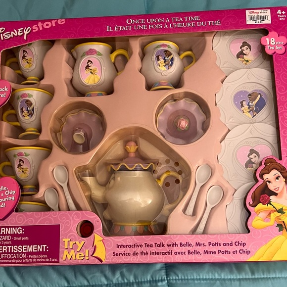 Belle Disney Princess “Once Upon A Tea Time” Interactive Tea Set RARE - Picture 1 of 3